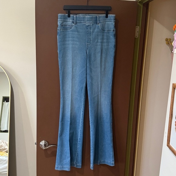 SPANX Denim - NWT SPANXshape Original EveryWear
Flare Jeans - TALL XL
